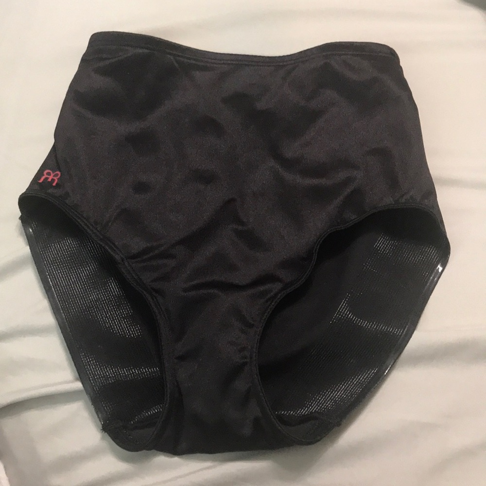 Women’s control briefs